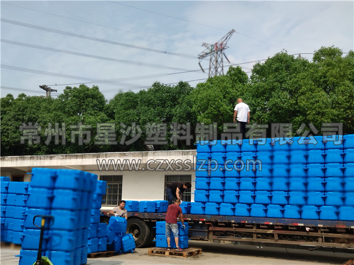 內蒙古烏蘭浩特浮筒發貨-常州市星沙塑料制品有限公司8